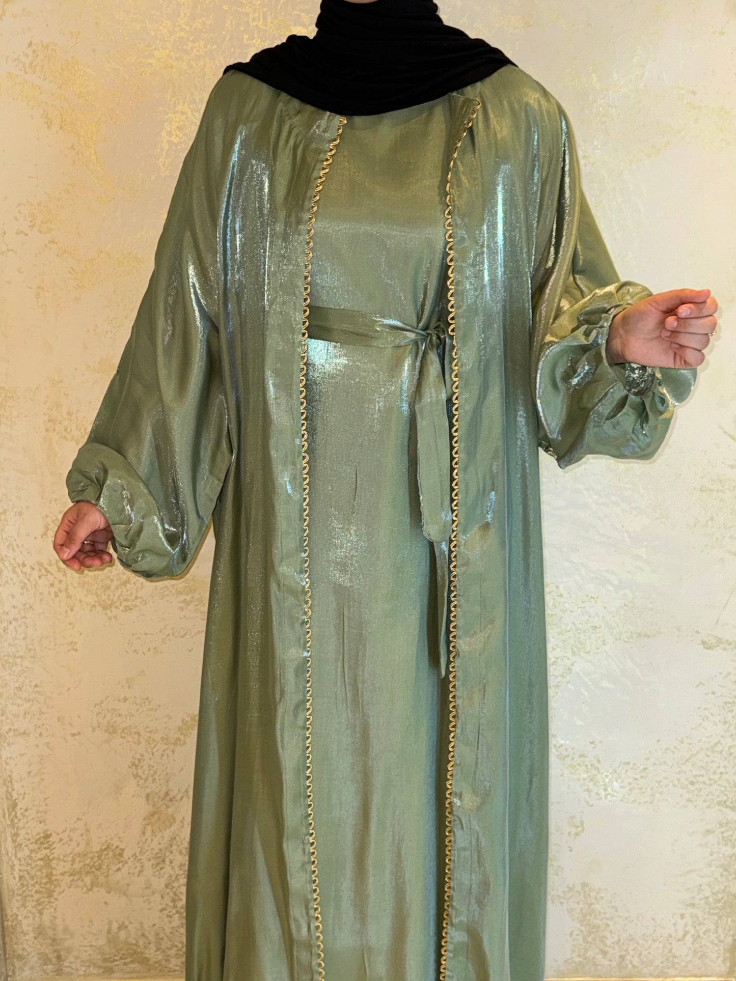 Shiny Abaya Kimono Set